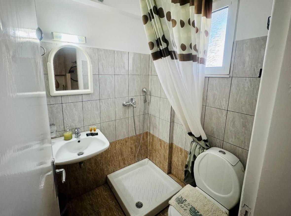 Peter'S Place Faliraki Ngoại thất bức ảnh
